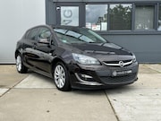 Opel Astra - 1.4 Turbo Design Edition Clima Cruise PDC 140PK