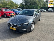 Seat Leon - 1.0 TSI Style Business Intense , carplay , camera , pdc voor