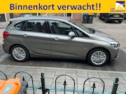 BMW 2-serie Active Tourer - 220i Luxury , ORGINEEL NEDERLANDSE AUTO , BOEKJES, NAP EN ON