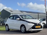 Toyota Aygo - 1.0 VVT-i x-play automaat camera airco