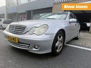 Mercedes-Benz C-klasse - 180 K. Classic AUTOMAAT AIRCO MEENEEM PRIJS EXPORT PRICE