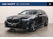BMW 5-serie - 530e M Sport Automaat / Panoramadak / Trekhaak / Comfortstoe
