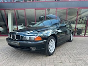 BMW 5-serie - Touring 528i Executive | Uniek exemplaar! | 1e eig. | Org. N