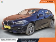 BMW 1-serie - 118i Executive Edition Navigatie Apple Carplay/Android Auto 