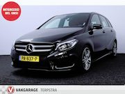 Mercedes-Benz B-Klasse - 180 Business Solution AMG/ AUTOMAAT!/ Zwarte-Hemel/ 18'' LMV