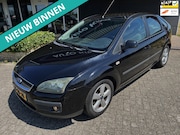 Ford Focus - 1.6-16V Futura AIRCO/CRUISE/5DRS/LMV APK+NAP