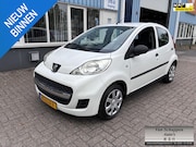 Peugeot 107 - 1.0-12V XR