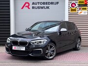 BMW 1-serie - M135i xDrive Xenon/Keyless/Stoelverwarming
