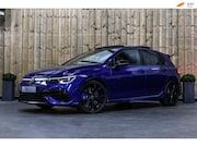 Volkswagen Golf - 2.0 TSI R 4Motion *Akra*Pano*Leder*H&K*Performance