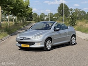 Peugeot 206 - CC 1.6-16V Zeer Mooi