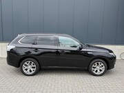Mitsubishi Outlander - 2.0 PHEV Executive Edition 1e eigenaar, NED auto, dealer ond