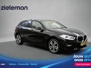 BMW 1-serie - 118i Business Edition Automaat - Digitaal Cockpit, Carplay,