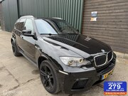 BMW X5 - M 4.4i Softclose/Headup/Massage/360cam