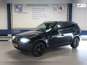 BMW X3 - 3.0i Executive Aut / Pano / Black pack / Lees teksten