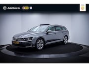 Volkswagen Passat - Variant 1.4TSI GTE Connected Series Plus PANO | FULL LED | E