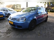 Volkswagen Golf - 1.6 FSI Trendline nw apk 26-8-2027 met airco