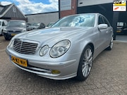 Mercedes-Benz E-klasse - 200 K. Avantgarde AUTOMAAT-NAVI-CRUISE-PDC-CLIMA