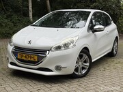 Peugeot 208 - 1.6 VTi Allure