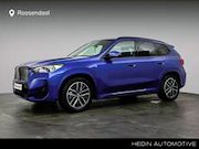 BMW iX1 - eDrive20 67 kWh M Sport | Camera | Afneembare trek