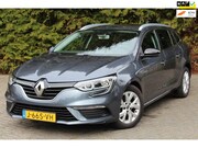 Renault Mégane - Estate 1.3 TCe Limited 140PK Automaat | Trekhaak | Parkeerse