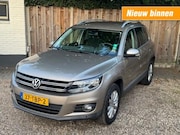 Volkswagen Tiguan - sport/style