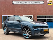 Lynk & Co 01 - 1.5/Pano/Apple carplay/Stoelverwarming/Zwarte hemel/360