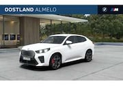BMW iX2 - eDrive20 M Sport / Sportstoelen / Head-Up / M Adap