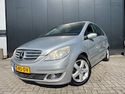 Mercedes-Benz B-klasse - 200 Automaat/Leer/Navi/Lmv/Nap