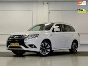 Mitsubishi Outlander - 2.0 PHEV instyle+ SOH 98,8%