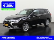 Mitsubishi Outlander - 2.4 PHEV Instyle | Trekhaak | Leder | Elektr stoelverstellin