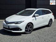 Toyota Auris - 1.8 Hybrid Black Edition S+ | 1e Eig |