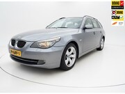 BMW 5-serie - Touring 525i Executive|Parkeersensoren voor en achter|automa