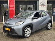 Toyota Aygo X - PLAY AIRCO AD-CRUISE CAMERA APPLE/ANDROID EL-RAMEN/SPIEGELS 