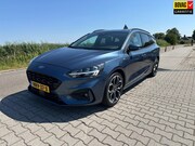 Ford Focus - Wagon 1.0 EcoBoost ST-Line Titanium Business, Carplay, Trekh