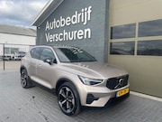 Volvo XC40 - 1.5 T4 Plug-in hybrid Plus dark pano stoelverwarming 20 inch