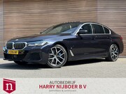 BMW 5-serie - 530e High Executive M-Sport Schuifdak / Leer / Memory / Adap