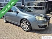 Volkswagen Jetta - 1.6 APPLE CARPLAY XENON 17" PDC CRUISE
