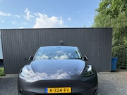 Tesla Model Y - Long Range 20 inch licht metalen velgen