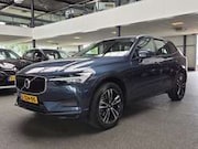 Volvo XC60 - 2.0 B5 Momentum Exclusive