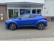 Toyota C-HR - 1.8 Hybrid Business Intro / Stoelverwarming / Navigatie