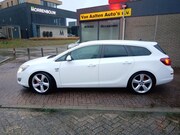 Opel Astra - Sports Tourer 1.4 Turbo Sport