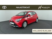 Toyota Aygo - 1.0 VVT-i x-play | Apple -/ Android Carplay | Camera achter