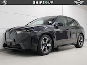 BMW iX - xDrive40 77 kWh Sportpakket | Head Up | Camera