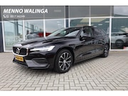 Volvo V60 - 2.0 B3 Momentum Advantage|Automaat|Trekhaak|Applecarplay/and