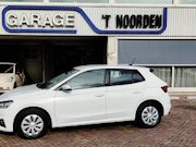 Skoda Fabia - 1.0 TSI Ambition Navigatie , PDC . Smartlink