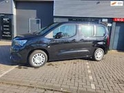 Opel Combo - Tour 1.2 Turbo 7pers . Financieren € 238, 00 p.mnd