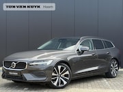 Volvo V60 - 2.0 B3 Core intellisafe/ keyless entry/ climate line/ 19 inc