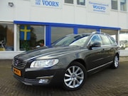 Volvo V70 - 2.0 T4 POLAR+.AUT, LEDER, SCHUIFD, TREKH, ORG NL, NW STAAT