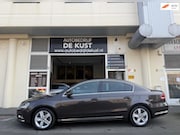Volkswagen Passat - 1.4 TSI DSG 2011 Navi Clima