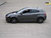 Alfa Romeo Giulietta - 1.4 T Distinctive QV-Line